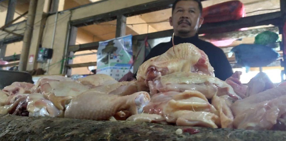 Banyak Warga Sadranan, Permintaan Harga Daging di Pasar Tradisional Temanggung Melonjak