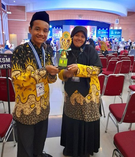 Selamat! SMP IT Ihsanul Fikri Mungkid Sabet Medali Emas KSM 2022 Tingkat Nasional